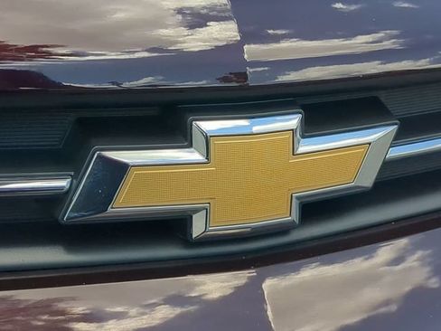 Used 2021 Chevrolet Trax LS w/ LPO, Protection Package AWD/4WD image 13