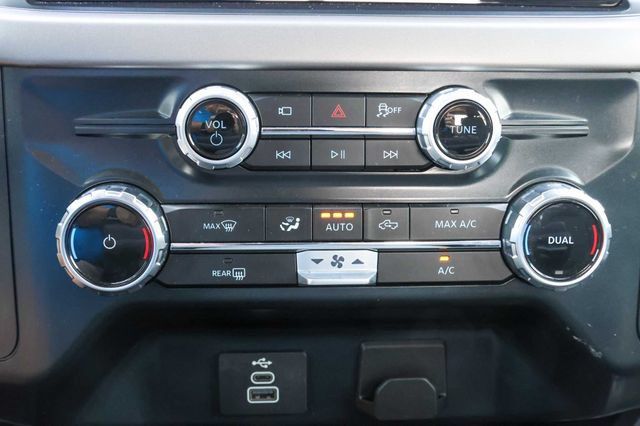 Used 2025 Ford F150 XLT w/ Equipment Group 301A Standard AWD/4WD image 24
