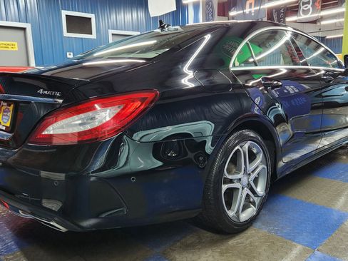 Used 2015 Mercedes-Benz CLS 400 CLS 400 4MATIC Coupe 4D image 3