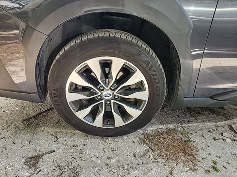 Used 2024 Subaru Outback Touring w/ Popular Package #2 image 7