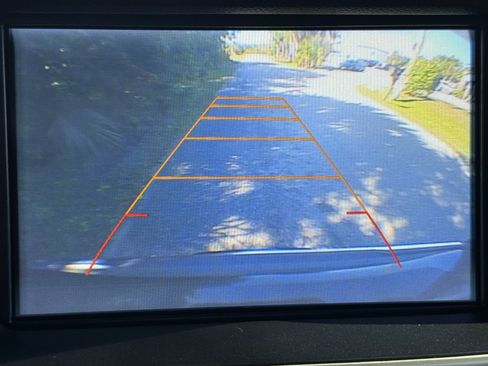 Used 2017 GMC Yukon Denali image 14