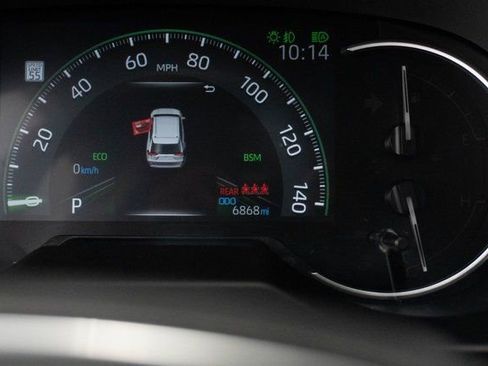 Used 2025 Toyota RAV4 XLE Premium image 25