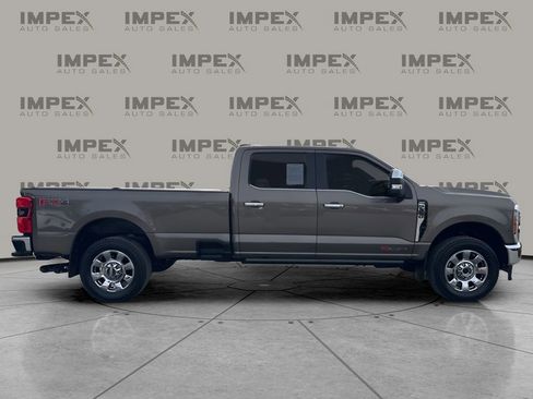 Used 2023 Ford F350 Lariat w/ Lariat Ultimate Package image 6