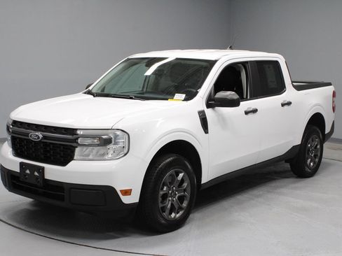 Certified 2024 Ford Maverick XLT FWD image 6