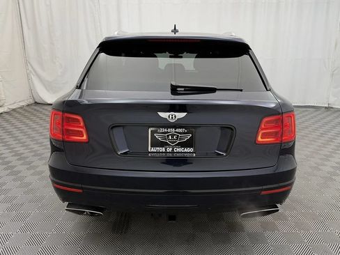 Used 2017 Bentley Bentayga AWD/4WD image 6