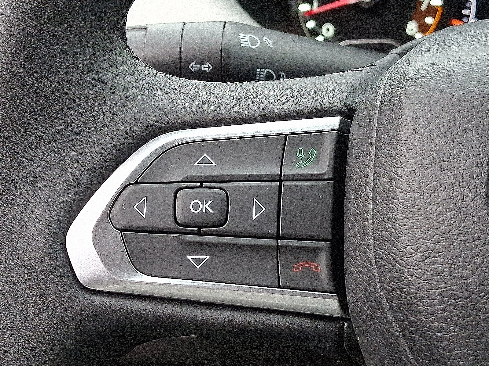 Certified 2023 Jeep Compass Limited AWD/4WD image 21