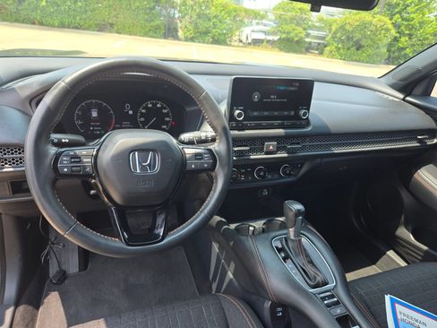 Certified 2024 Honda HR-V Sport image 17