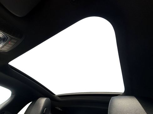 Used 2025 Mercedes-Benz CLA 250 image 16