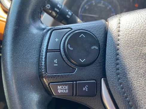 Used 2017 Toyota RAV4 Limited w/ Protection Package AWD/4WD image 27
