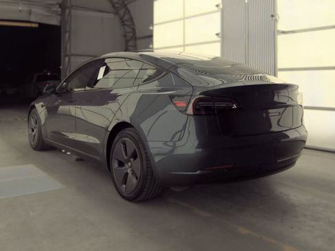 Used 2022 Tesla Model 3 Long Range AWD/4WD image 6