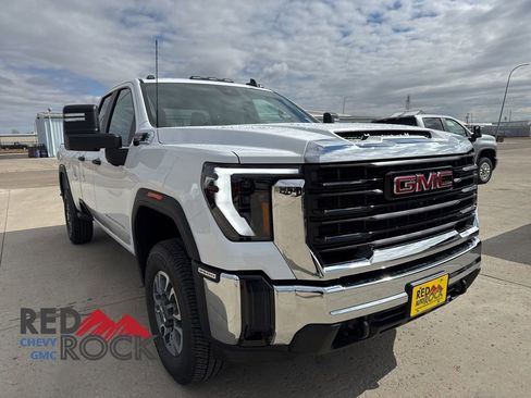 New 2026 GMC Sierra 3500 Pro AWD/4WD image 3