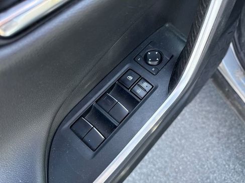 Used 2021 Toyota RAV4 XSE AWD/4WD image 25
