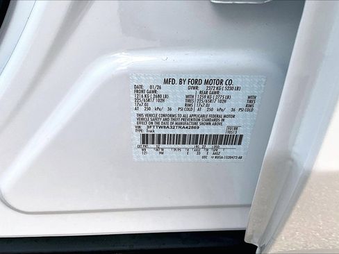 New 2026 Ford Maverick XL image 13