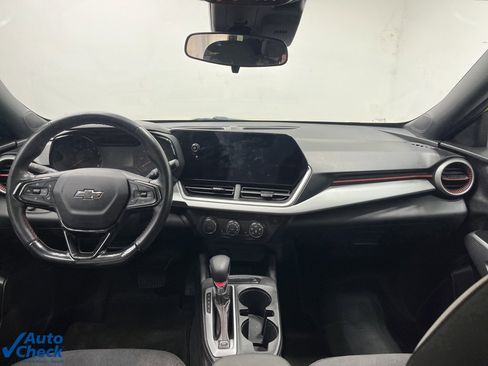 Used 2024 Chevrolet Trax RS w/ Driver Confidence Package image 18