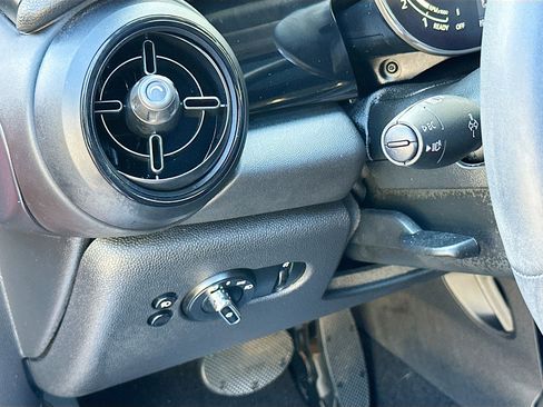 Certified 2023 MINI Cooper S image 10