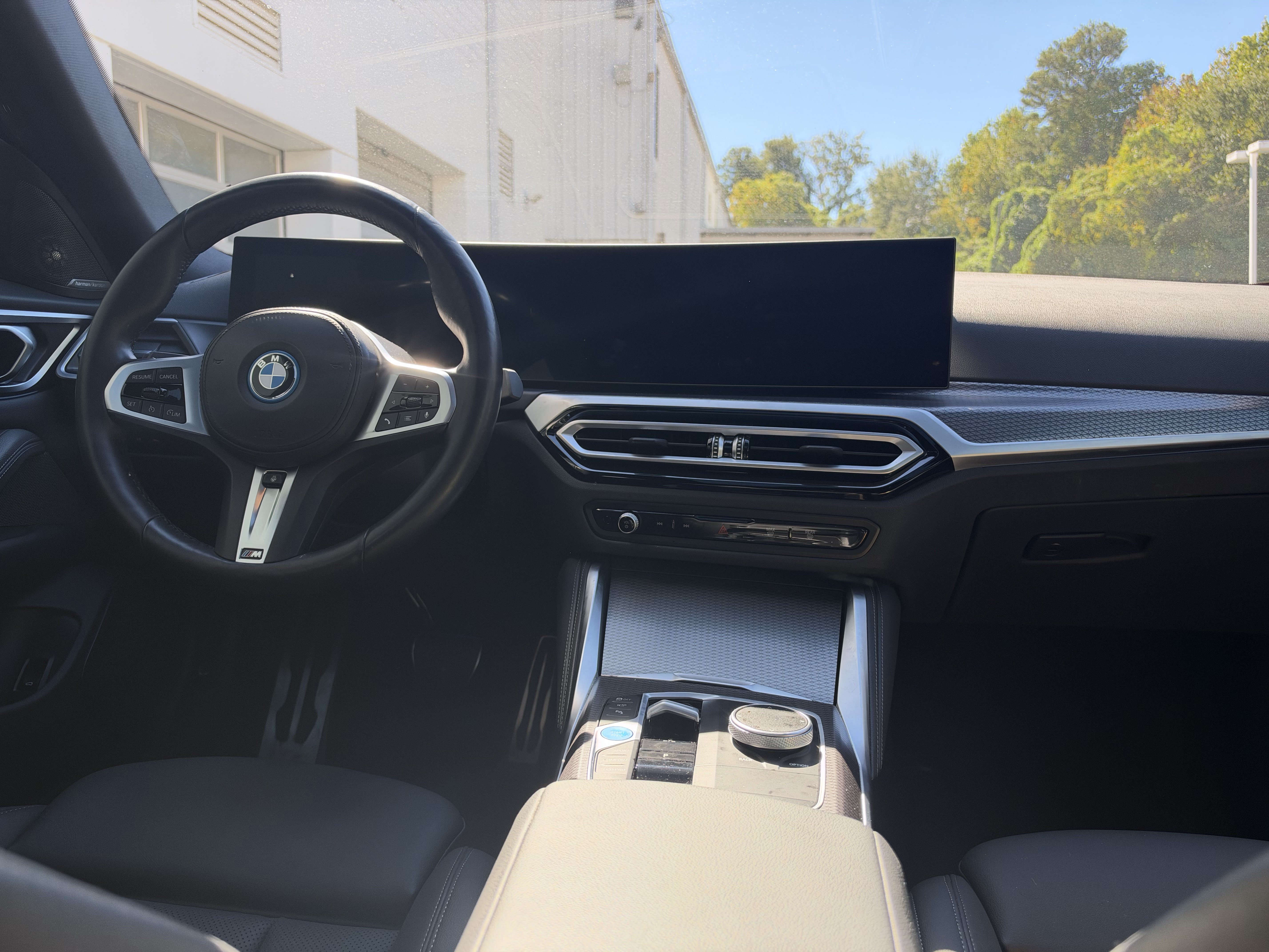 Used 2024 BMW i4 eDrive35 w/ M Sport Package RWD image 9
