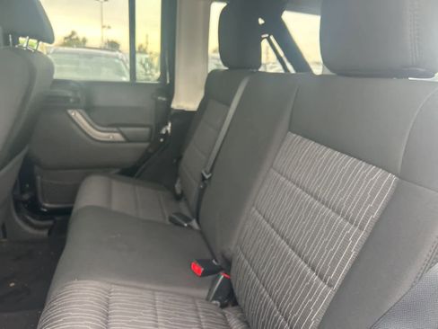 Used 2011 Jeep Wrangler Unlimited Sport image 27