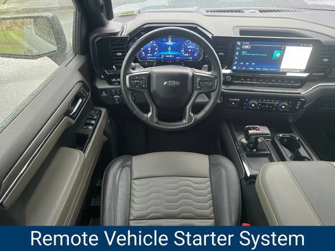 Used 2024 Chevrolet Silverado 1500 ZR2 w/ Technology Package AWD/4WD image 18