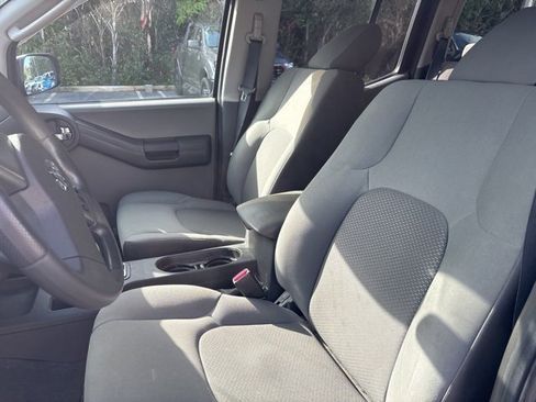 Used 2010 Nissan Xterra S image 6