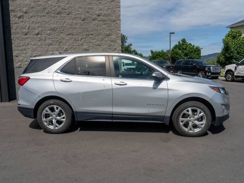Used 2021 Chevrolet Equinox LT AWD/4WD image 8