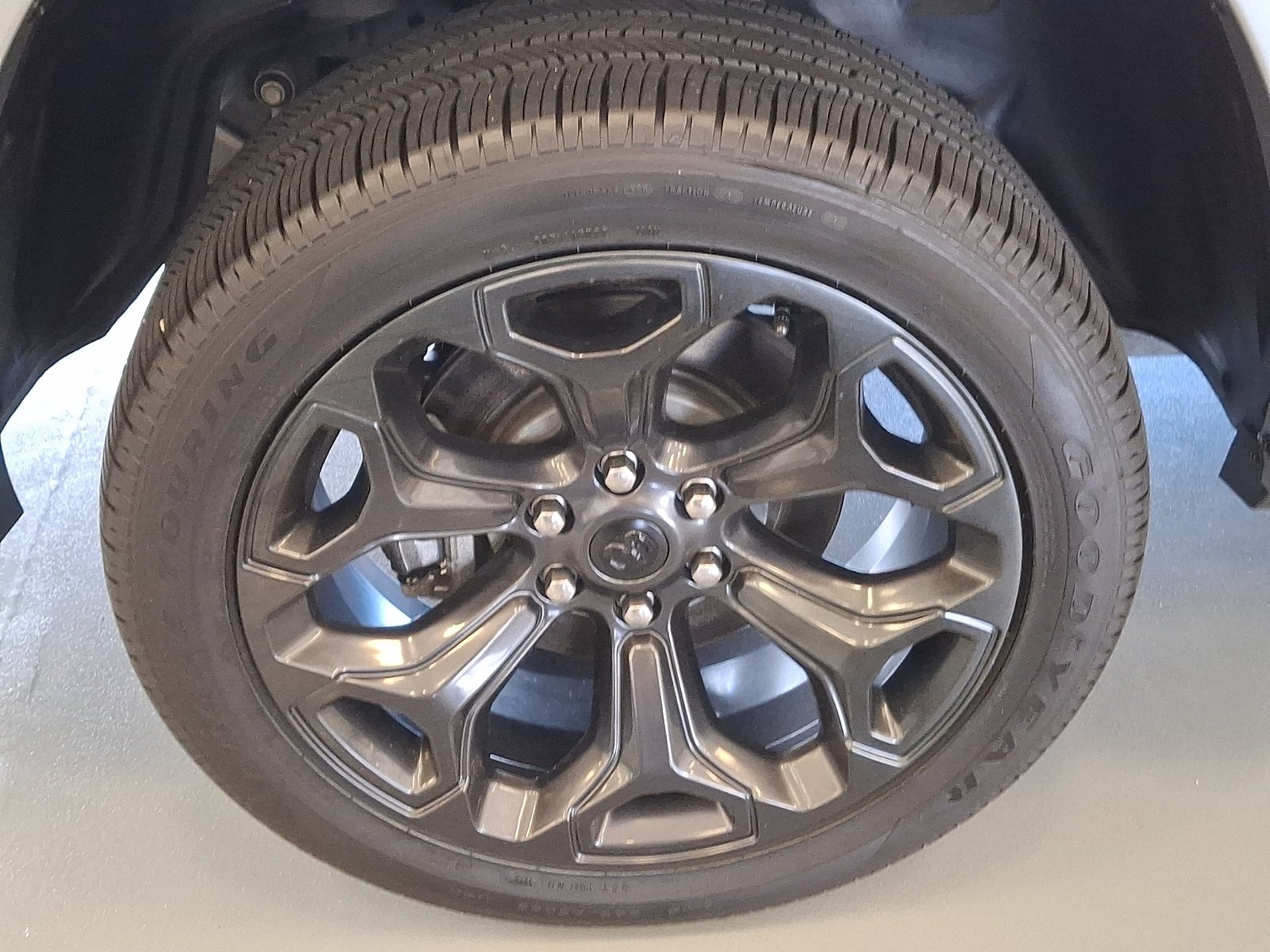 Used 2024 RAM 1500 Limited w/ Night Edition AWD/4WD image 7