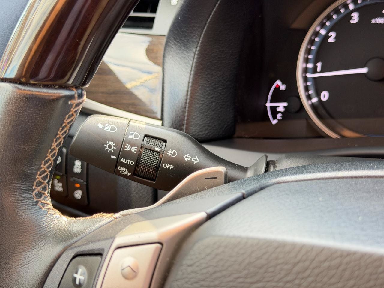 Used 2013 Lexus GS 350 AWD w/ Luxury Pkg w/Cold Weather Pkg image 74