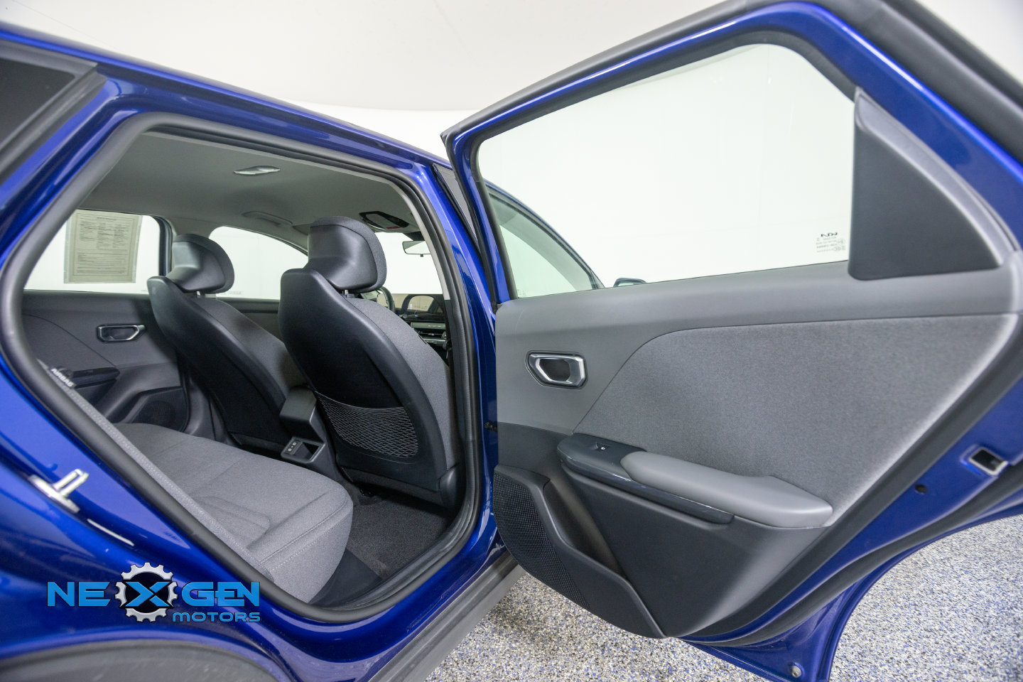 Used 2025 Kia K4 EX FWD image 36
