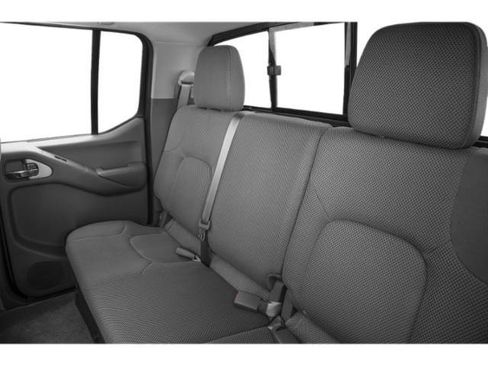 Used 2019 Nissan Frontier SV AWD/4WD image 29