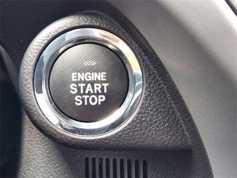 Certified 2025 Subaru Crosstrek 2.5i Limited w/ Crosstrek Mirror Package image 22