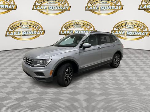 Used 2021 Volkswagen Tiguan SE image 7