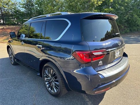 Used 2024 INFINITI QX80 Sensory AWD/4WD image 8