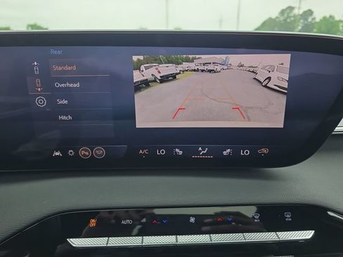 Used 2026 Buick Enclave Sport Touring w/ Super Cruise Package FWD image 25
