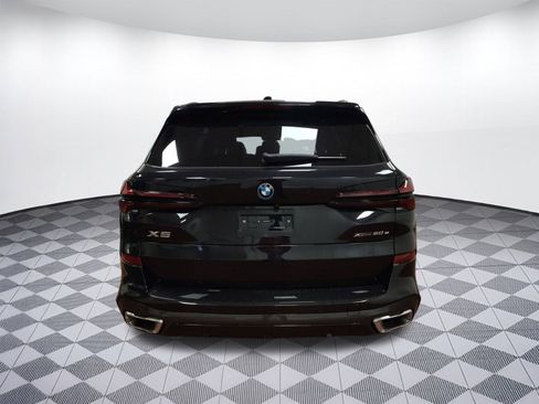 New 2026 BMW X5 xDrive50e w/ M Sport Package image 9