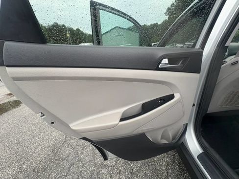 Used 2016 Hyundai Tucson SE FWD image 11