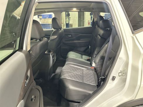 Used 2023 Nissan Murano Platinum w/ Cargo Package image 24
