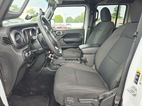 Used 2023 Jeep Wrangler Unlimited Sport AWD/4WD image 8
