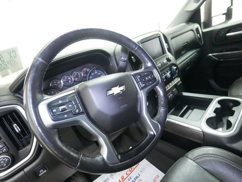 Used 2020 Chevrolet Silverado 2500 LTZ AWD/4WD image 15