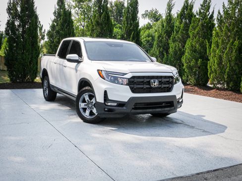 Used 2024 Honda Ridgeline RTL image 2