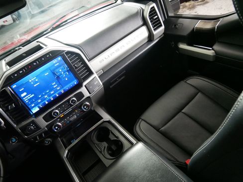 Used 2022 Ford F250 Lariat w/ Tremor Off-Road Package AWD/4WD image 11