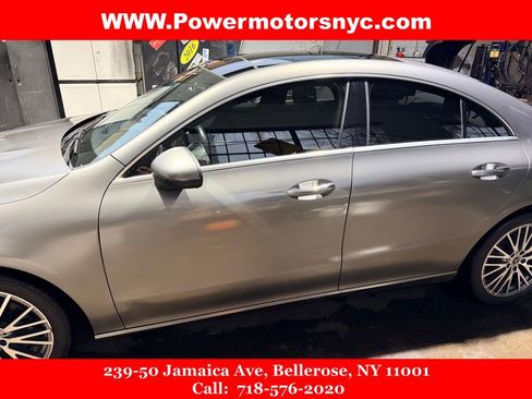 Used 2022 Mercedes-Benz CLA 250 4MATIC w/ Premium Package Lite image 4