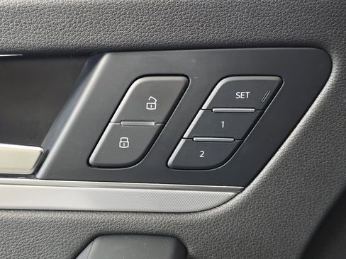 Used 2023 Audi Q5 2.0T Prestige w/ Prestige Package image 13