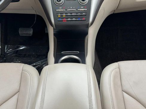 Used 2017 Lincoln MKC Reserve image 14