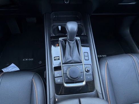 Used 2025 MAZDA CX-50 2.5 Hybrid w/ Premium Plus Pkg image 21