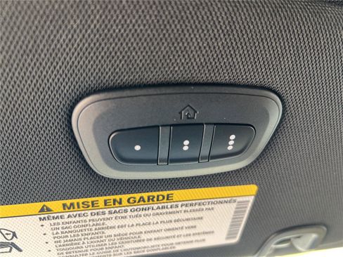 New 2026 Chrysler Pacifica Limited w/ S Appearance Package image 30