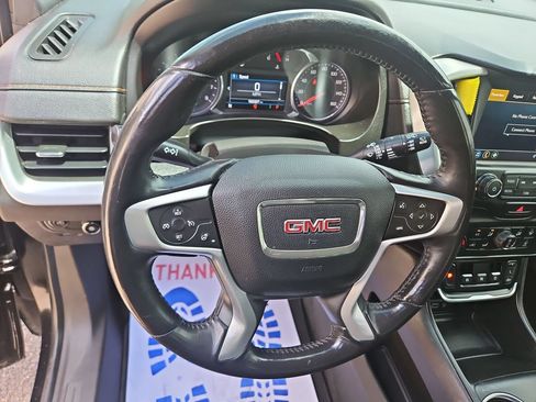 Used 2018 GMC Terrain SLT w/ Preferred Package AWD/4WD image 14