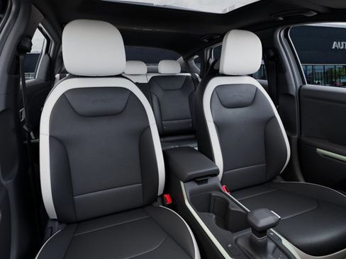 New 2025 Kia K4 GT-Line w/ GT-Line Premium Package image 15