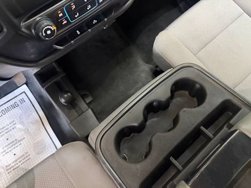 Used 2019 Chevrolet Silverado 2500 W/T AWD/4WD image 25
