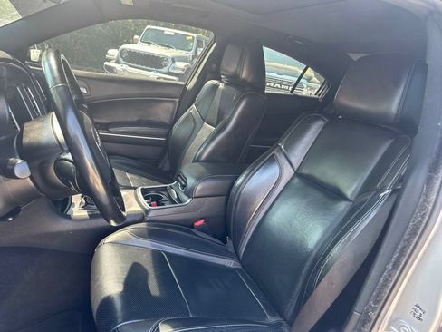 Used 2022 Dodge Charger SXT w/ Leather Interior Group RWD image 19