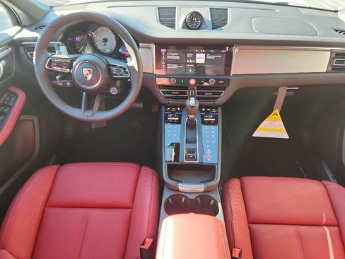 New 2026 Porsche Macan S image 14