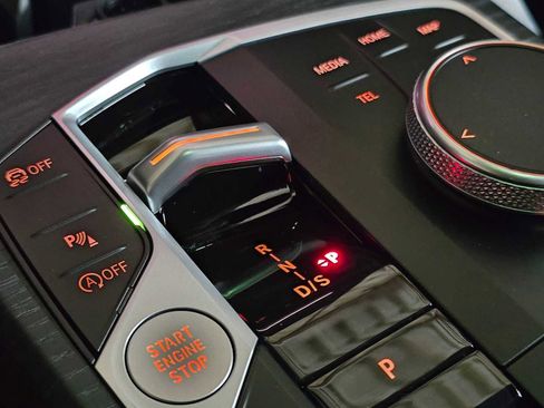 Used 2025 BMW 430i xDrive Coupe w/ M Sport Package image 33